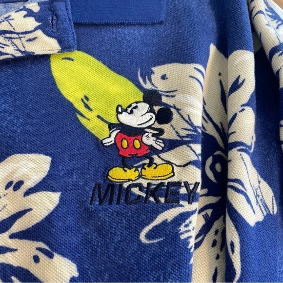 The Disney Store Blue Hawaiian Embroidered Mickey Polo Short Sleeve Shirt Sze XL - Picture 2 of 10